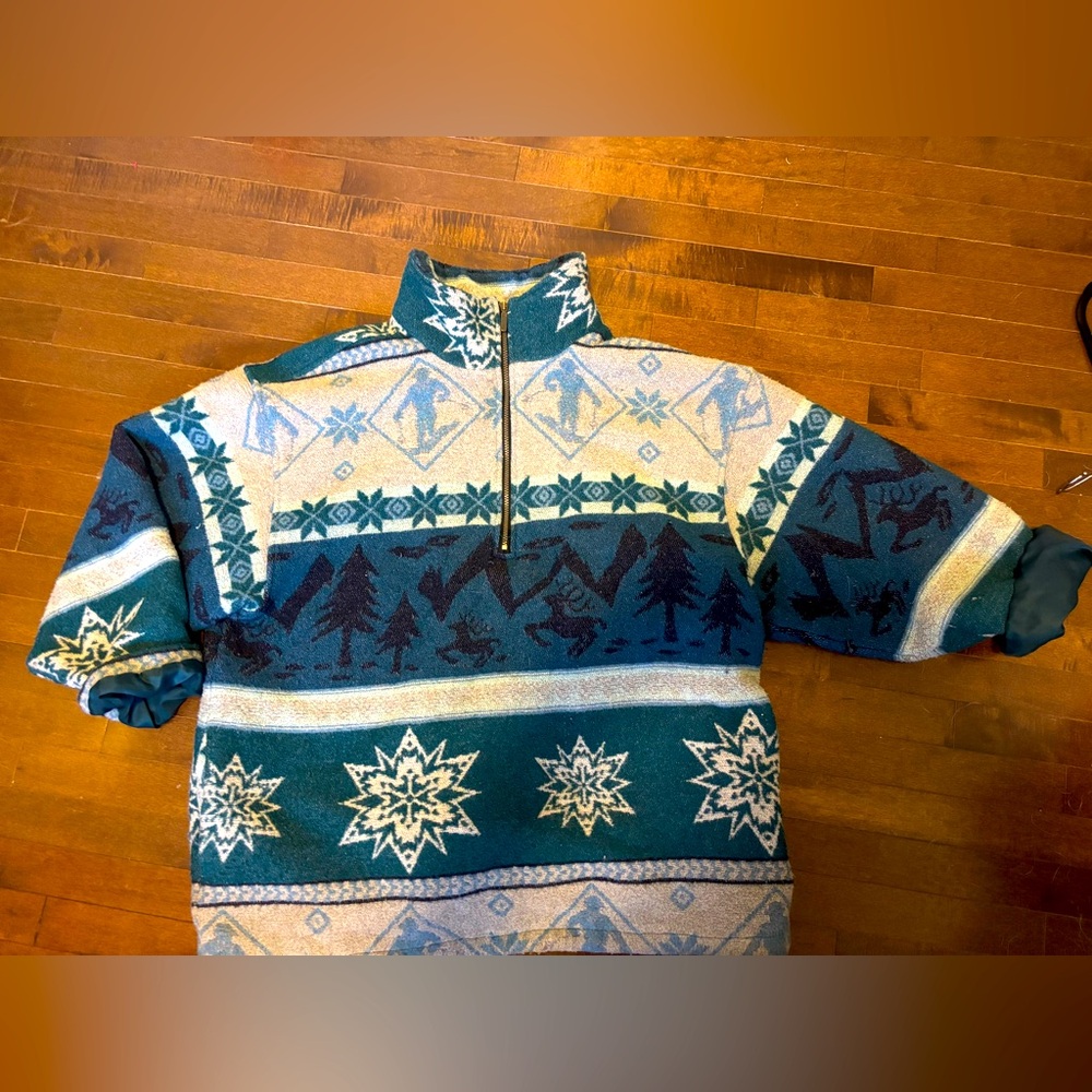L.L. Bean Teal and Cream Patterned Sweater